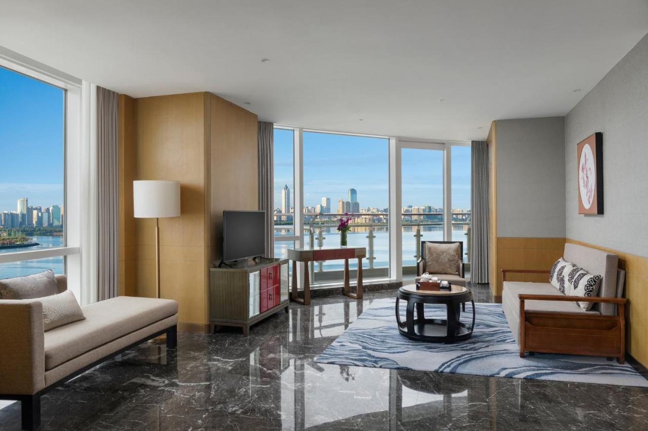 Intercontinental Haikou Seaview By Ihg Экстерьер фото