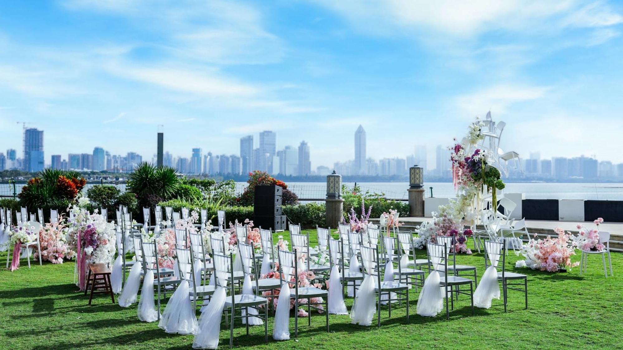 Intercontinental Haikou Seaview By Ihg Экстерьер фото